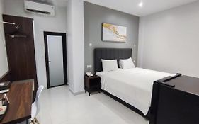 Atap Biru Residence